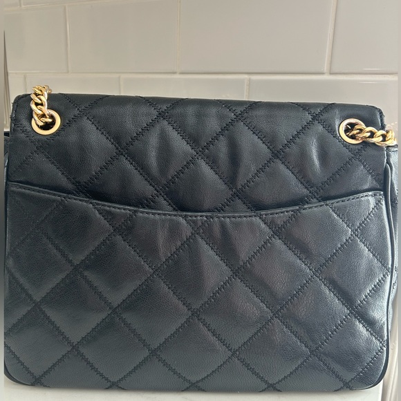 EUC Large Tory Burch Willa - Picture 3 of 11